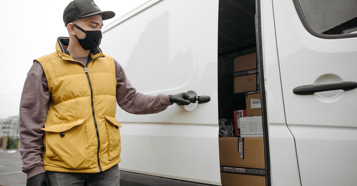 What a Professional Car Lockout Service Actually Looks Like — Marina Locksmiths